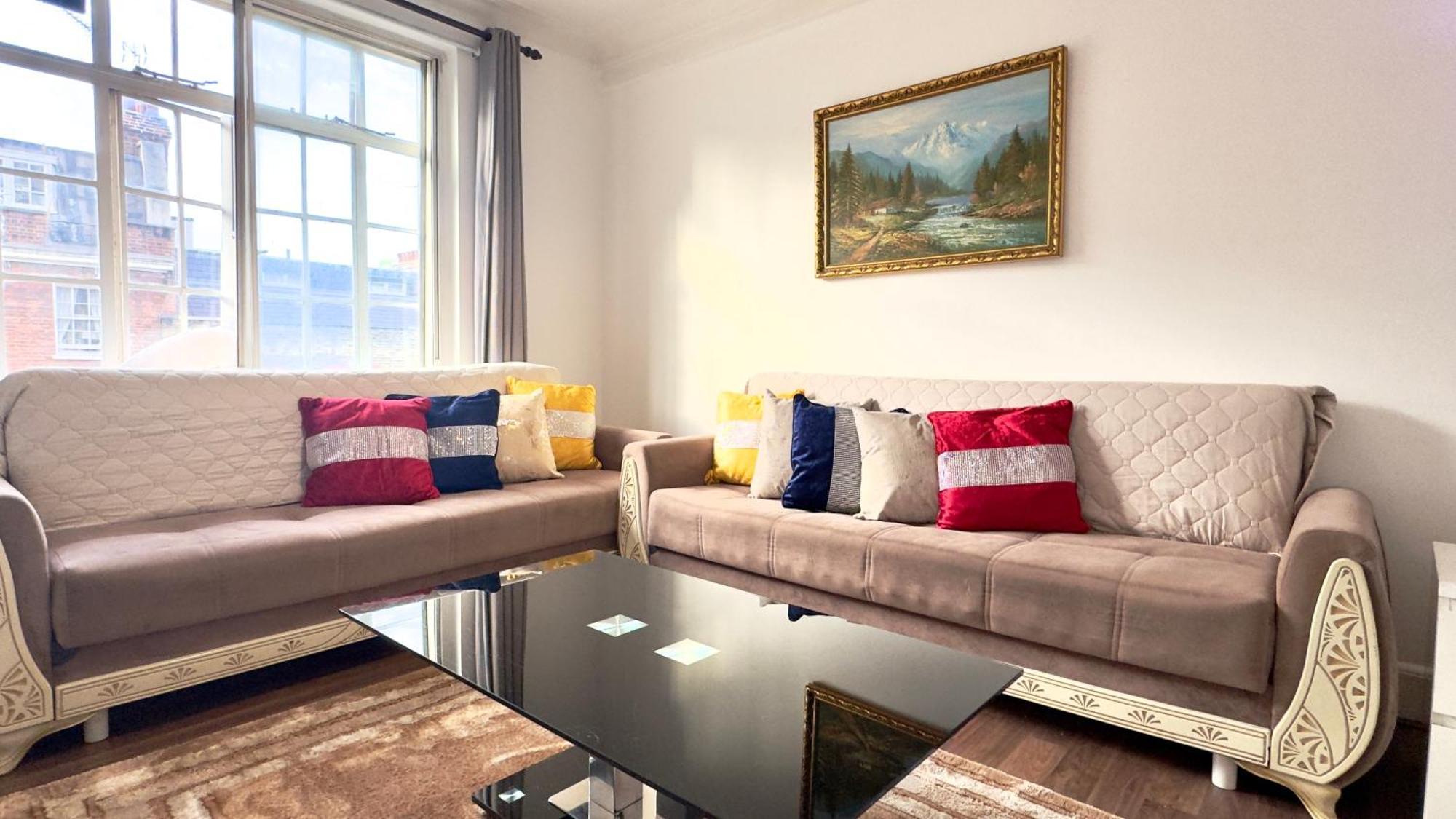 2 Bedroom Oxford Street Londres